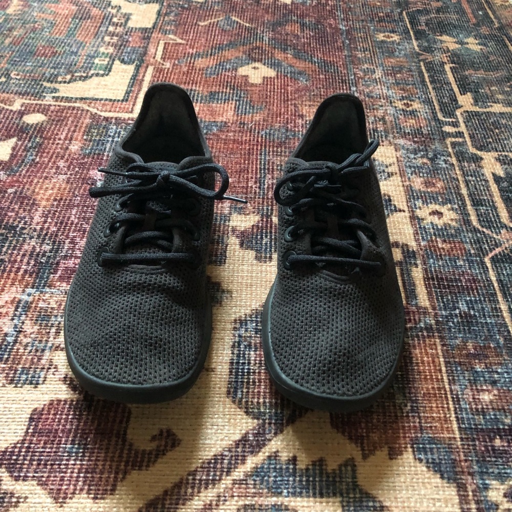 Allbirds Sneakers - Tree Runners Charcoal Size 10